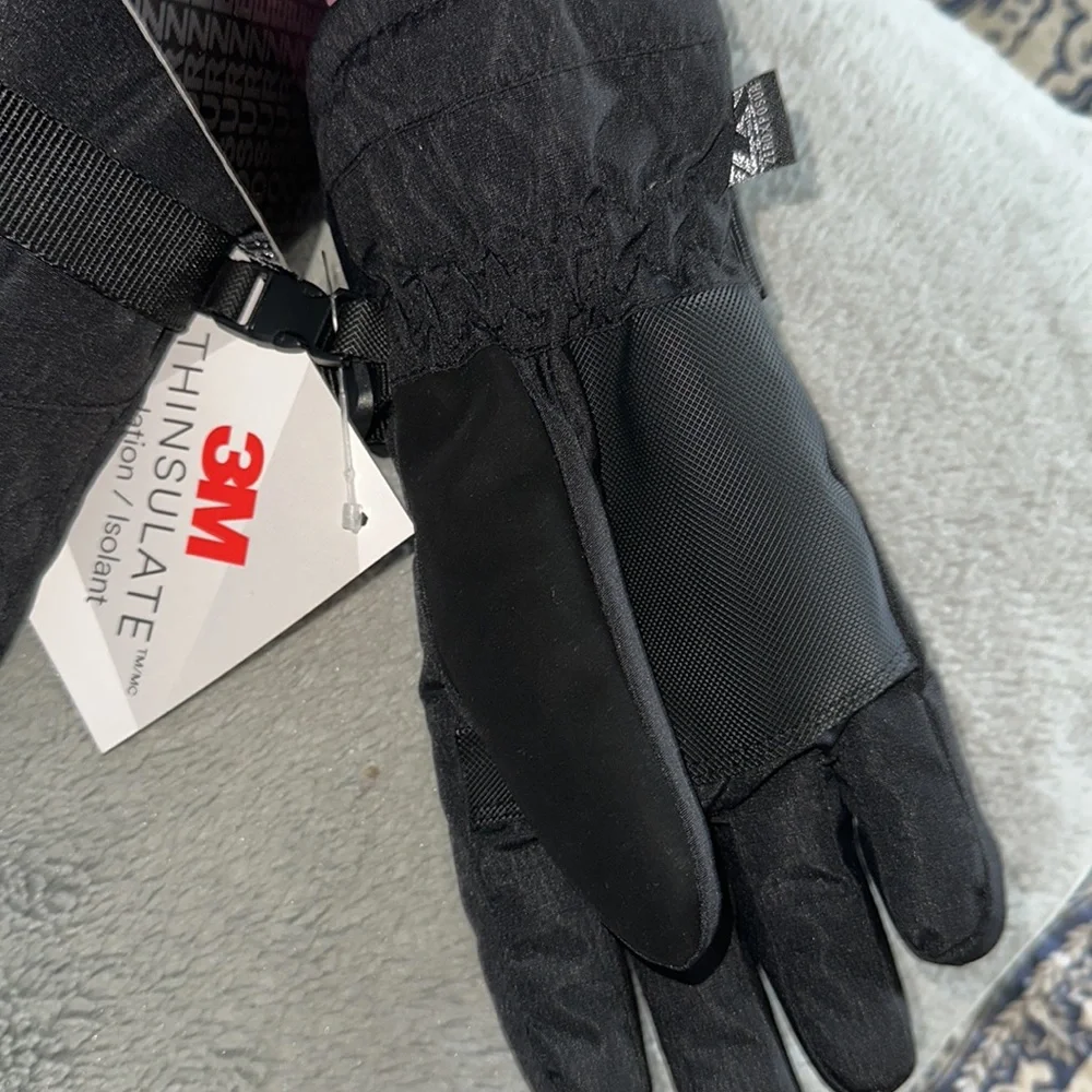 NWT zeroxposur gloves